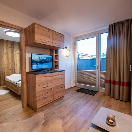 73 - Rosenquarz Apartament *